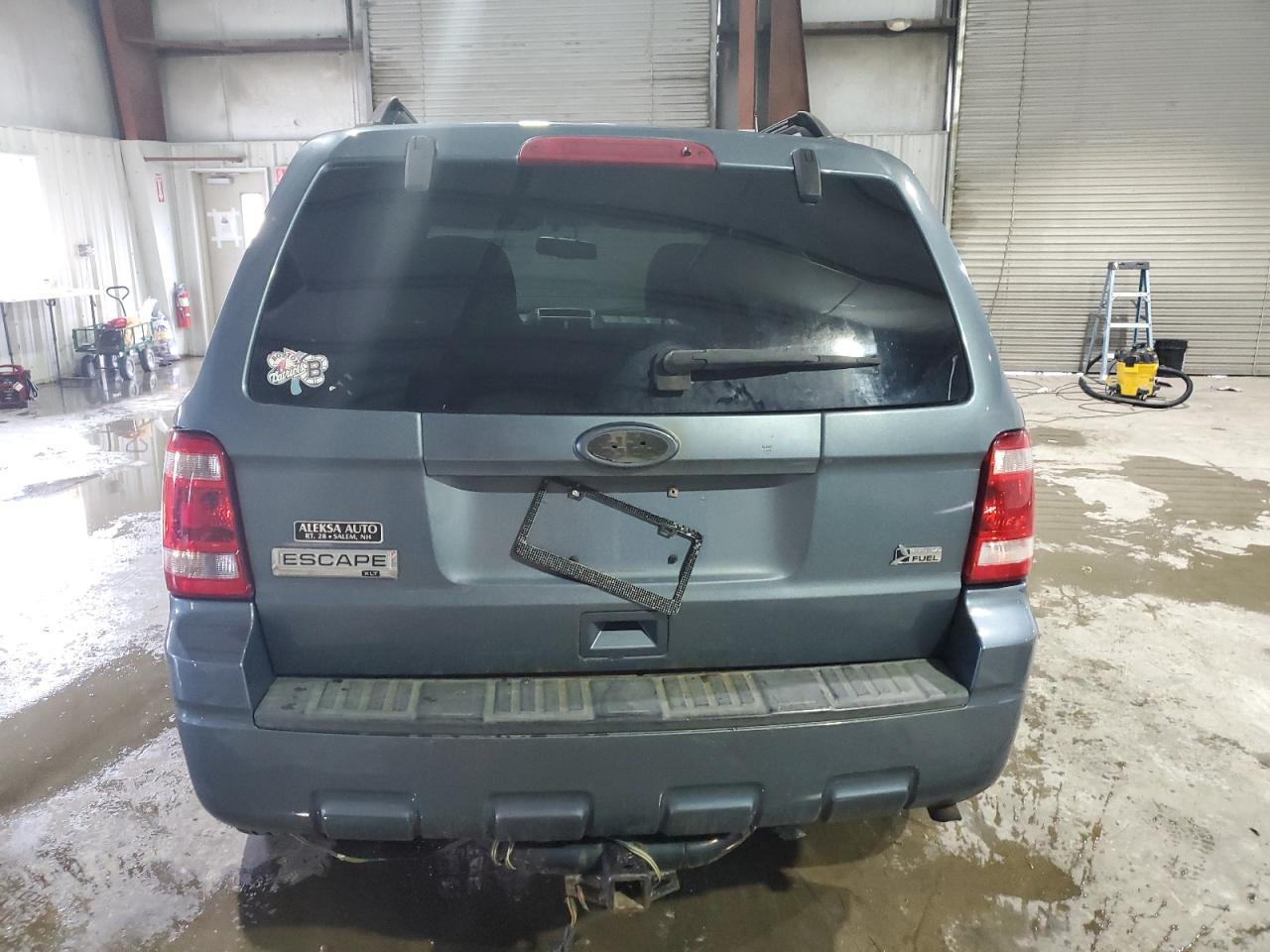 2010 FORD ESCAPE XLT - Фото 6
