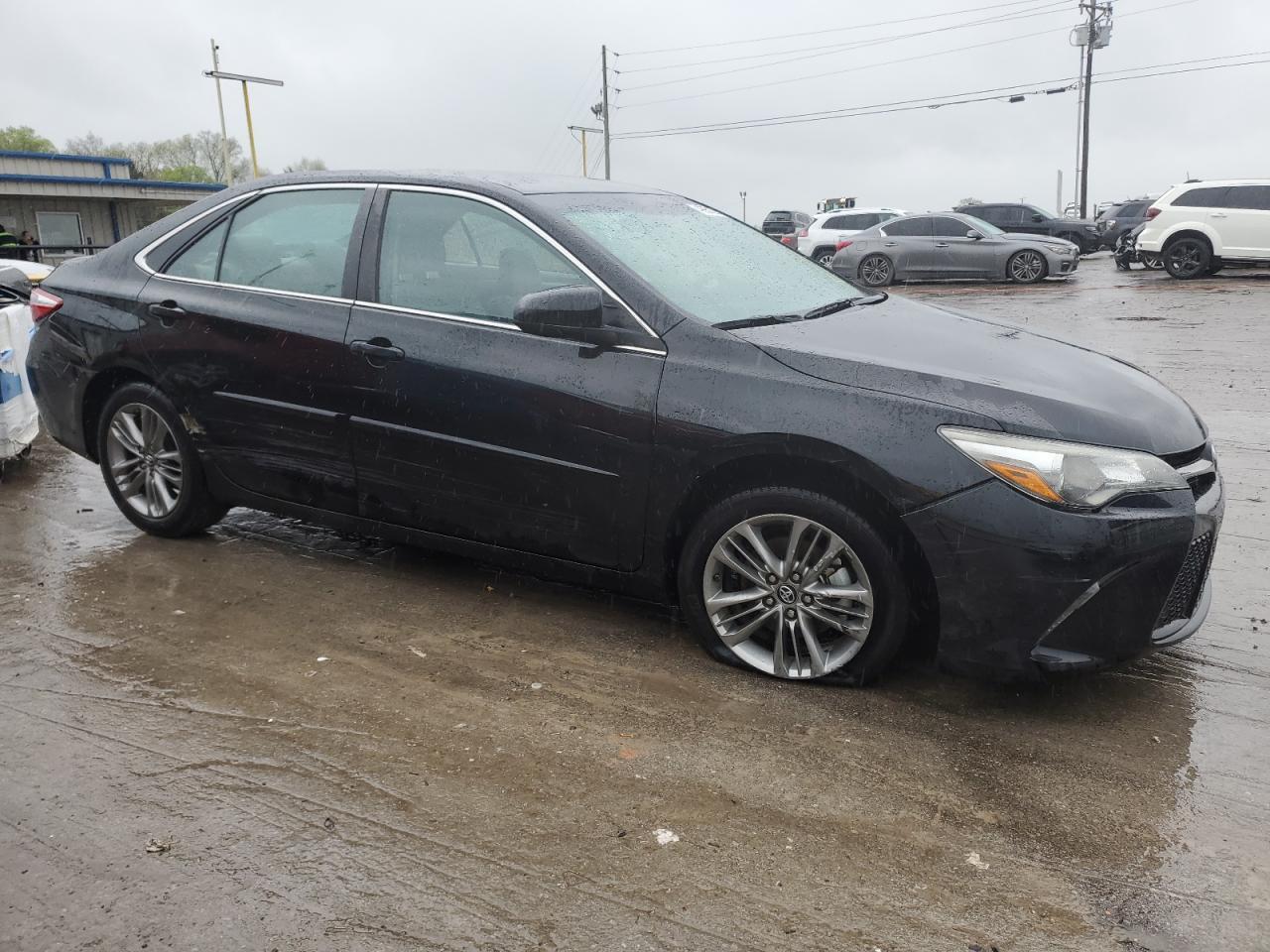 2016 TOYOTA CAMRY LE - Image 4