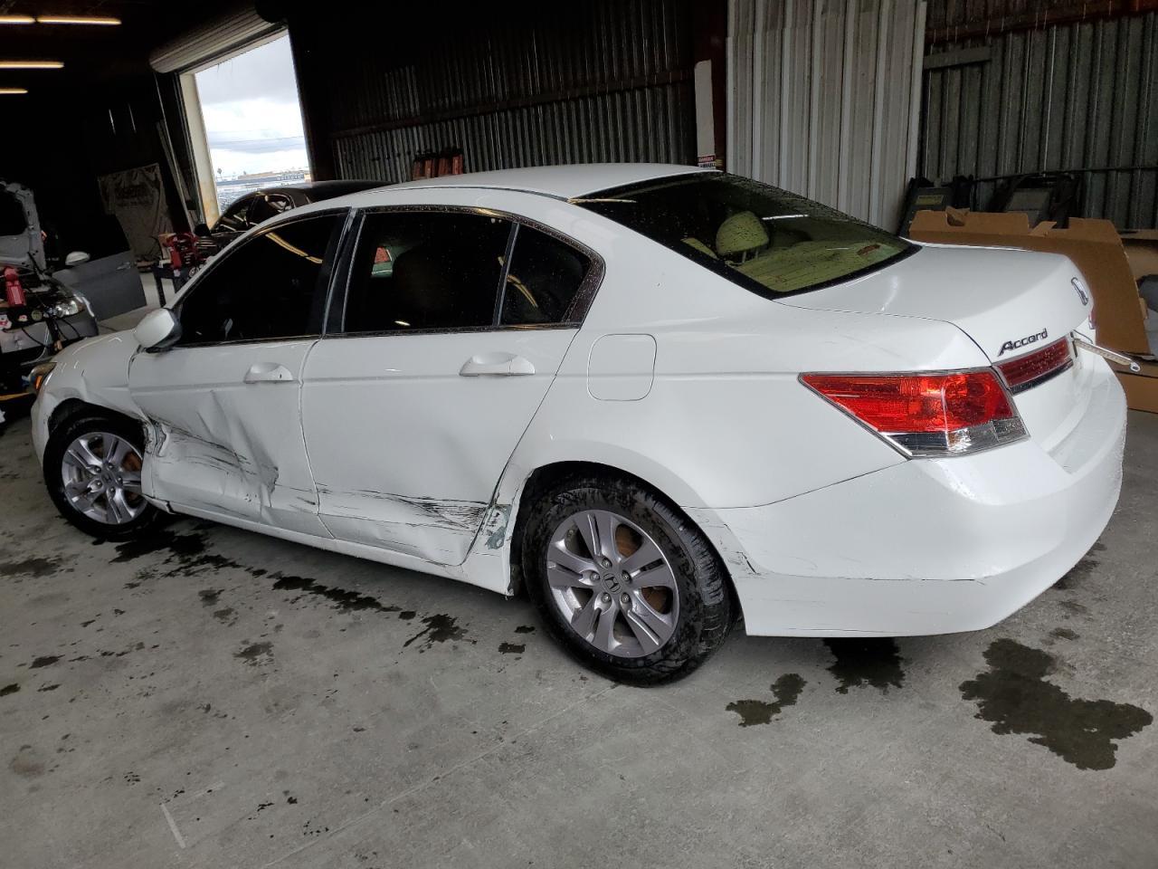 2012 HONDA ACCORD SE - Image 2