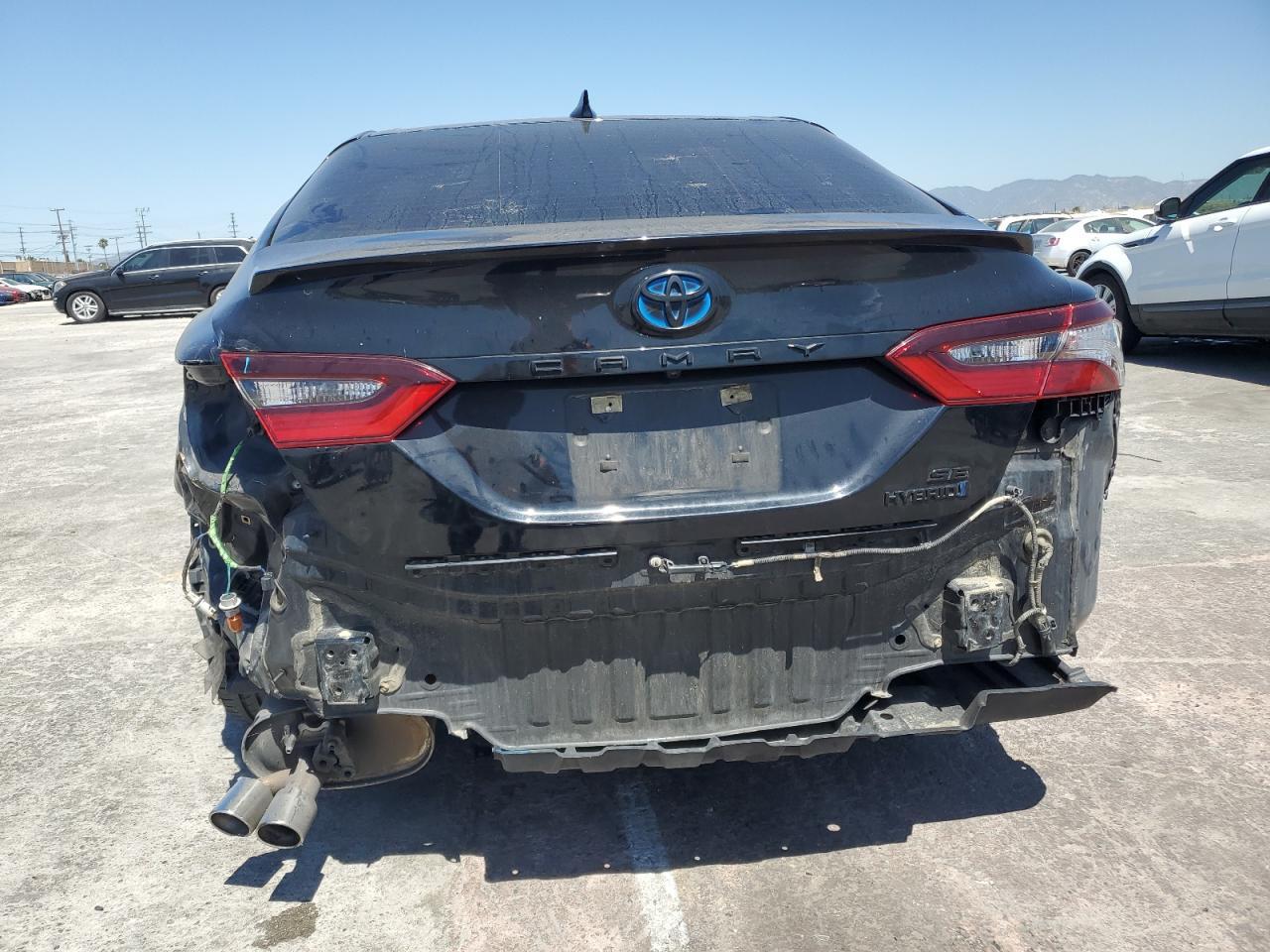 2021 TOYOTA CAMRY SE - Фото 6
