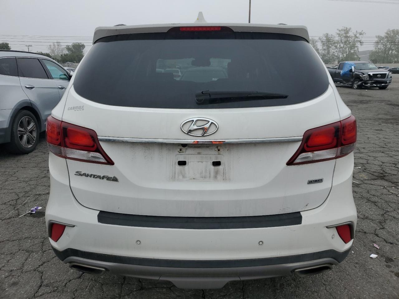 2017 HYUNDAI SANTA FE S - Image 6