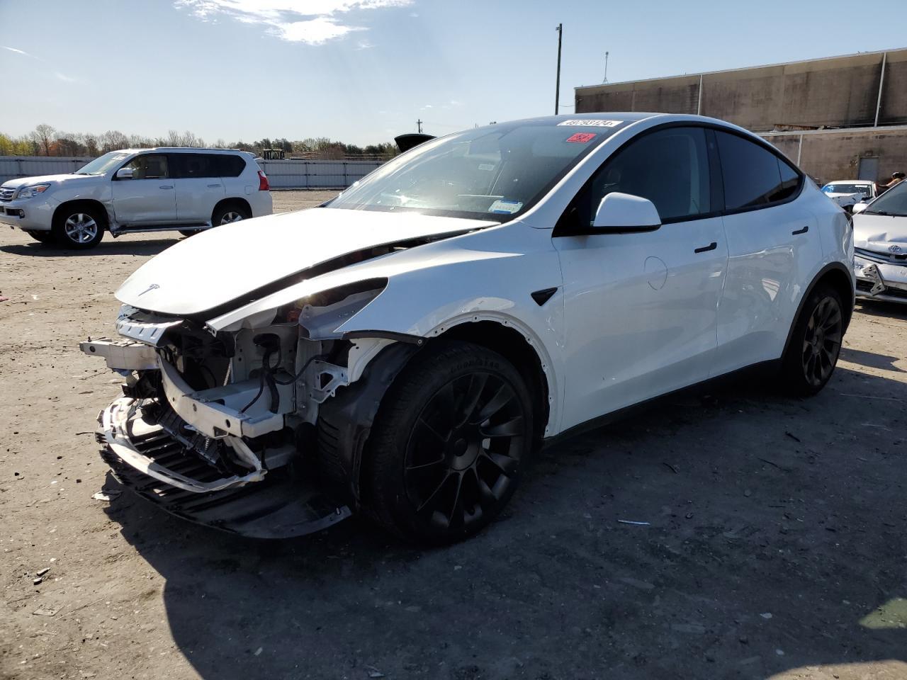 2023 TESLA MODEL Y