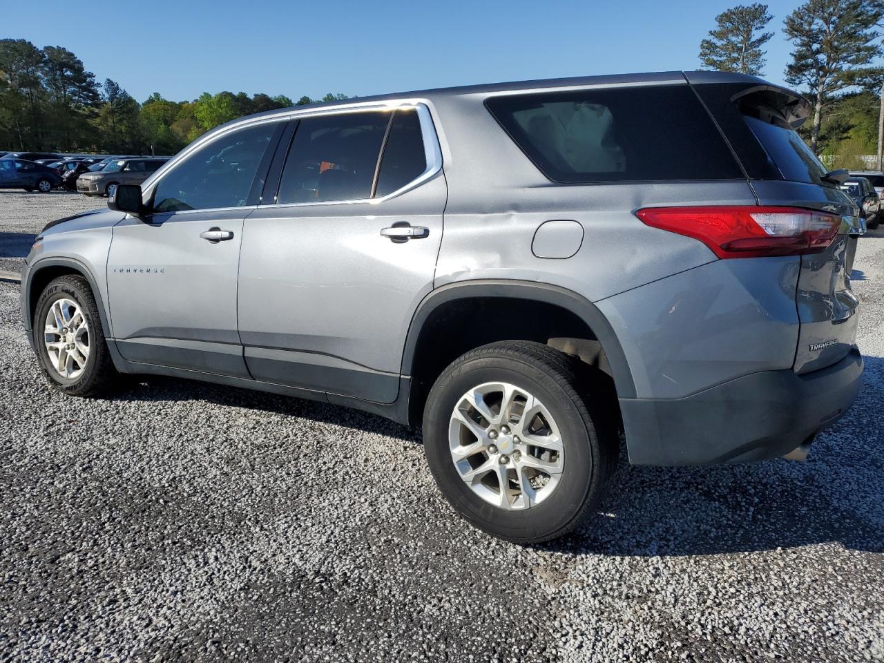 2021 CHEVROLET TRAVERSE L - Фото 2