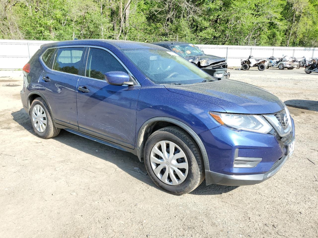 2017 NISSAN ROGUE S - Image 4