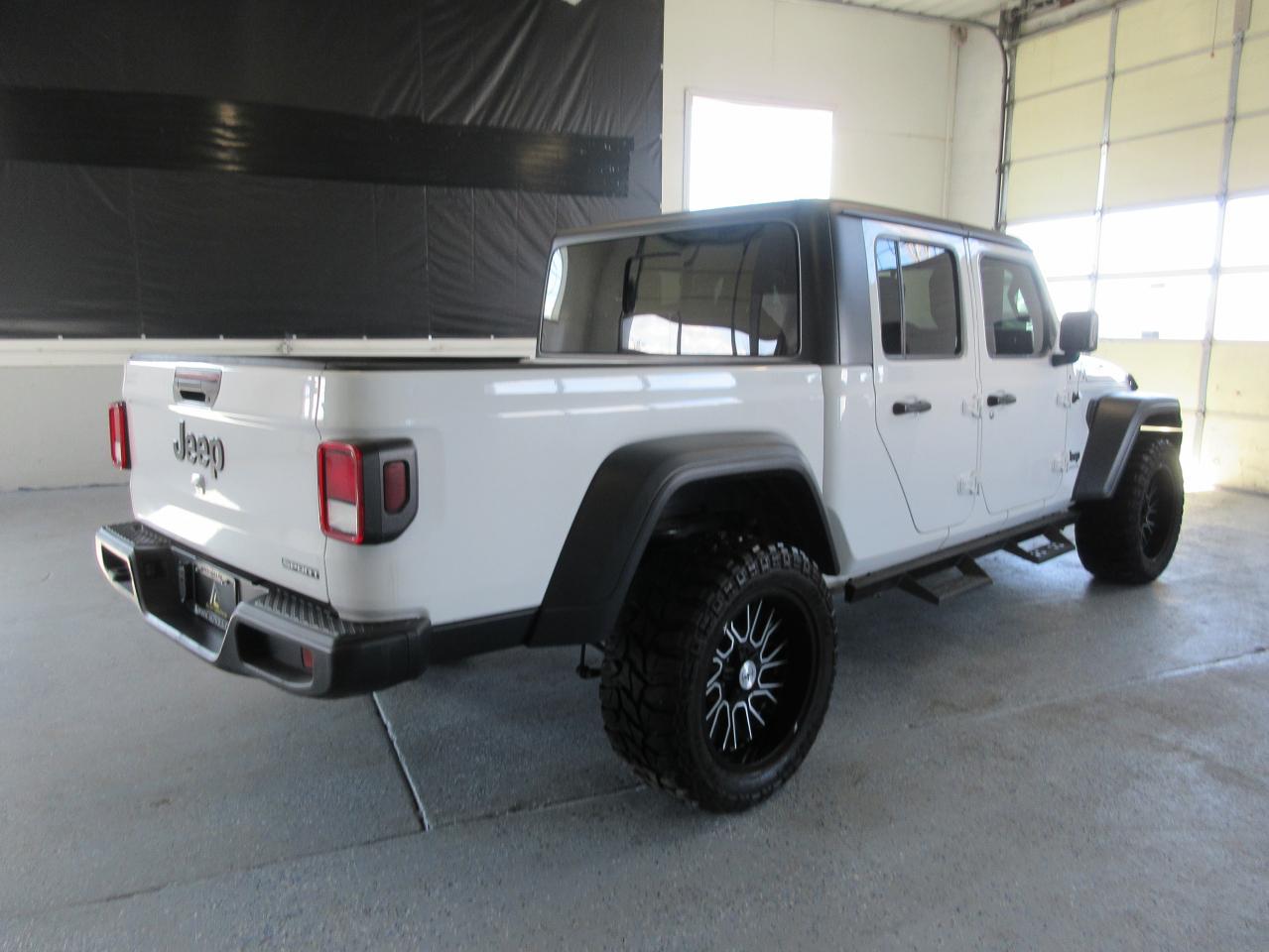 2020 JEEP GLADIATOR - Image 3