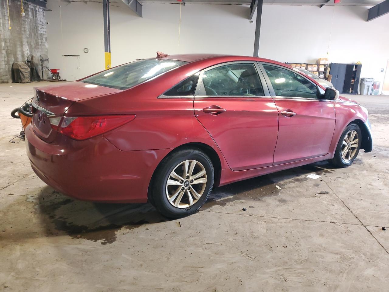 2013 HYUNDAI SONATA GLS - Фото 3