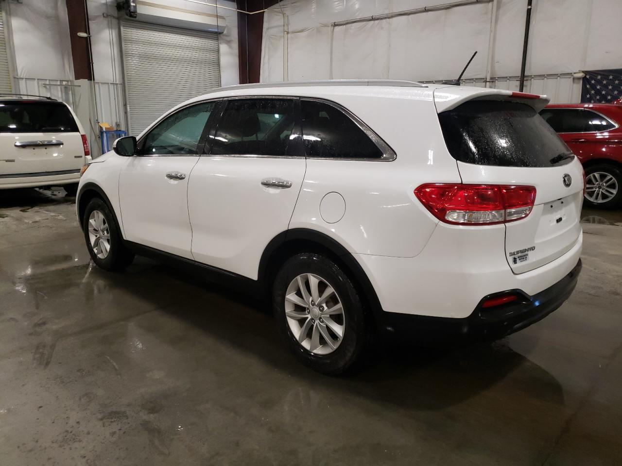 2017 KIA SORENTO LX - Фото 2
