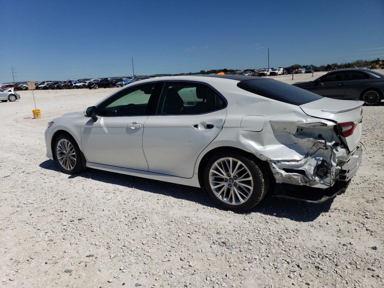 2018 TOYOTA CAMRY L - Image 2