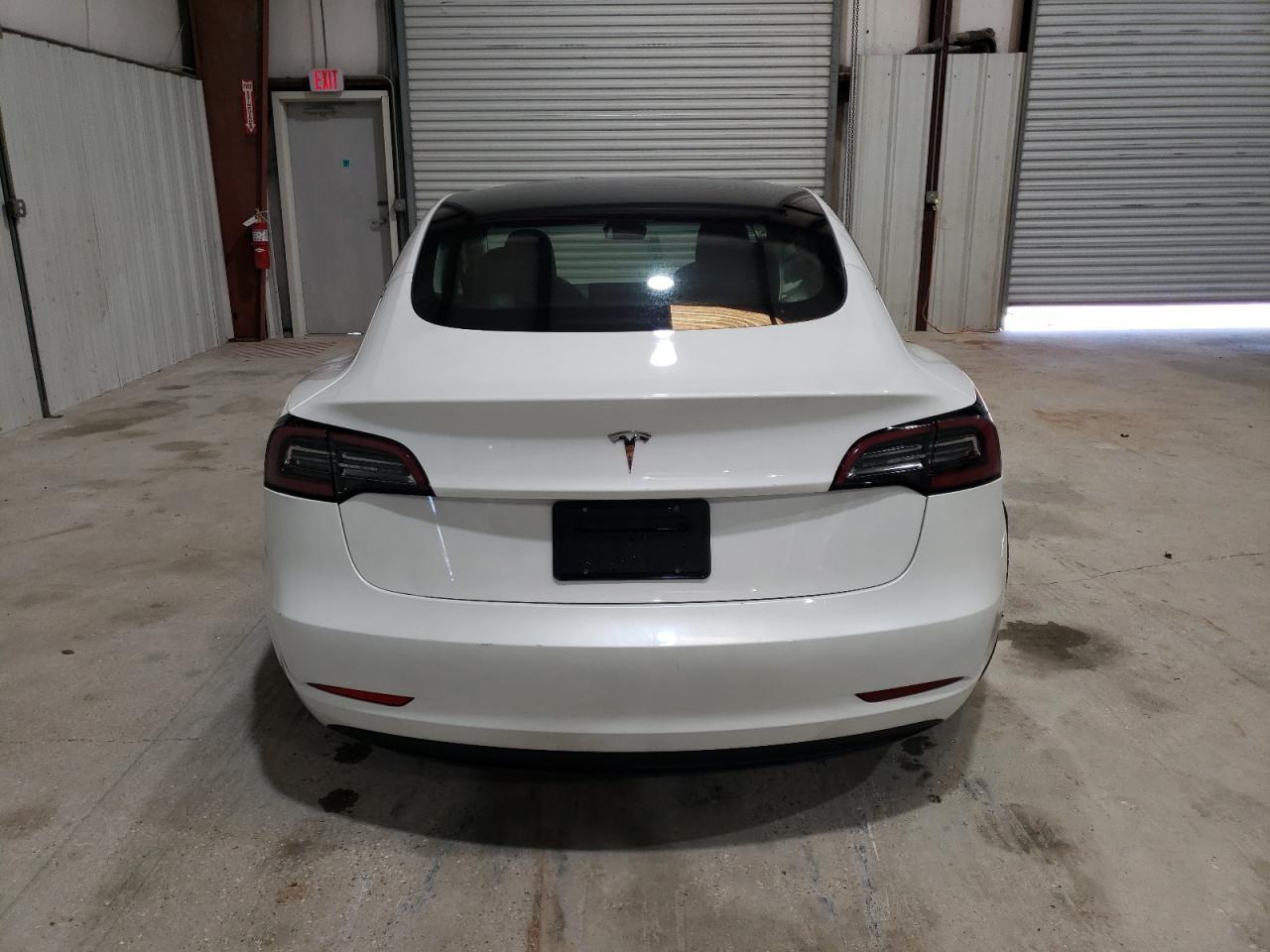 2023 TESLA MODEL 3 - Фото 6