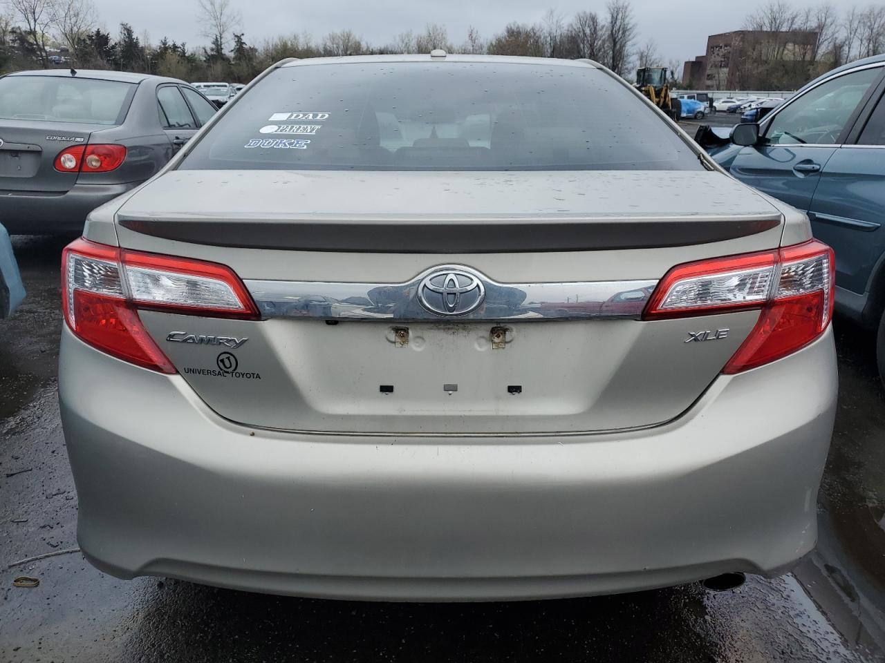 2014 TOYOTA CAMRY L - Image 6