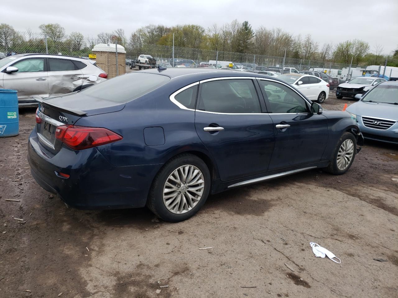 2015 INFINITI Q70L 3.7 - Image 3