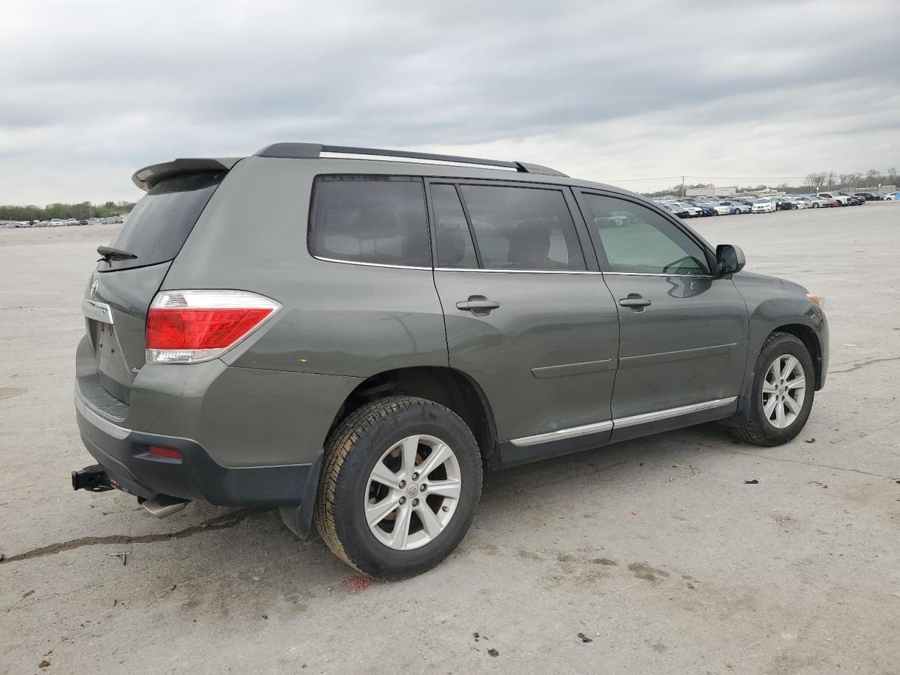 2012 TOYOTA HIGHLANDER - Фото 3