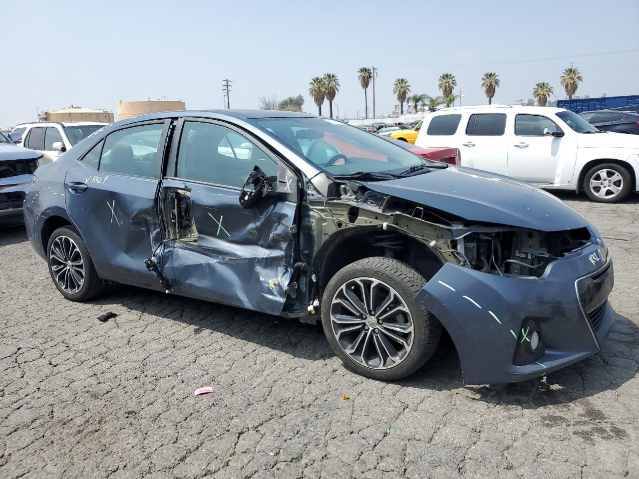 2014 TOYOTA COROLLA L - Image 4