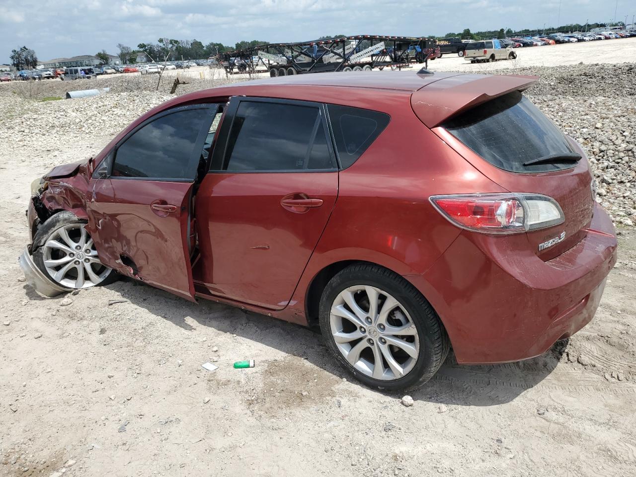 2010 MAZDA 3 S - Фото 2