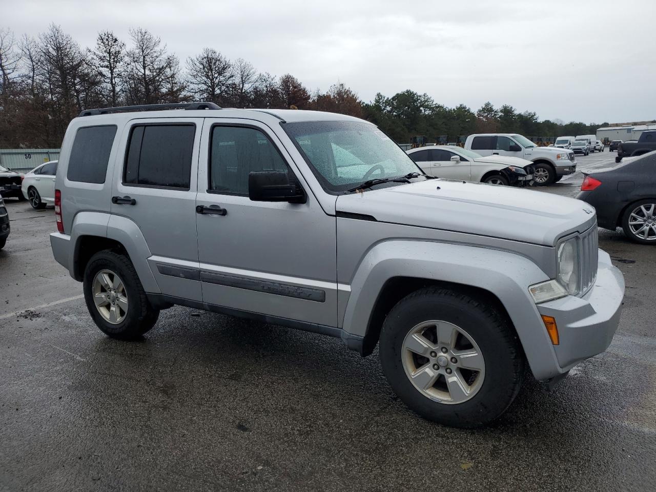 2012 JEEP LIBERTY SP - Image 4