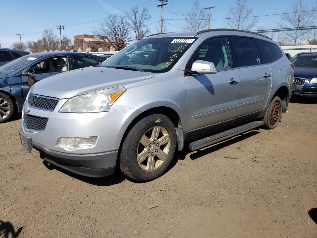2011 CHEVROLET TRAVERSE L