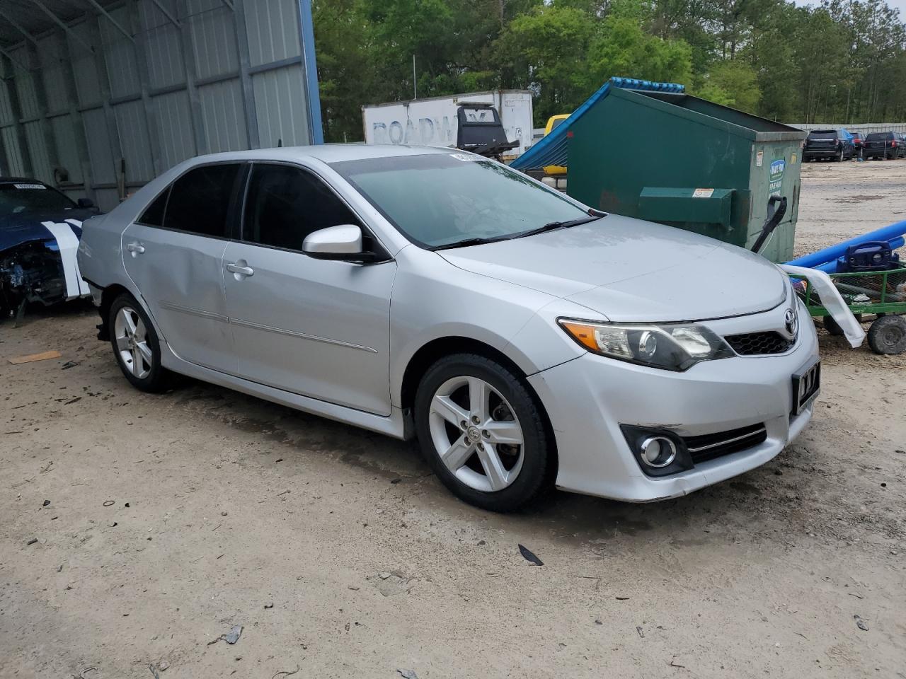 2013 TOYOTA CAMRY L - Фото 4