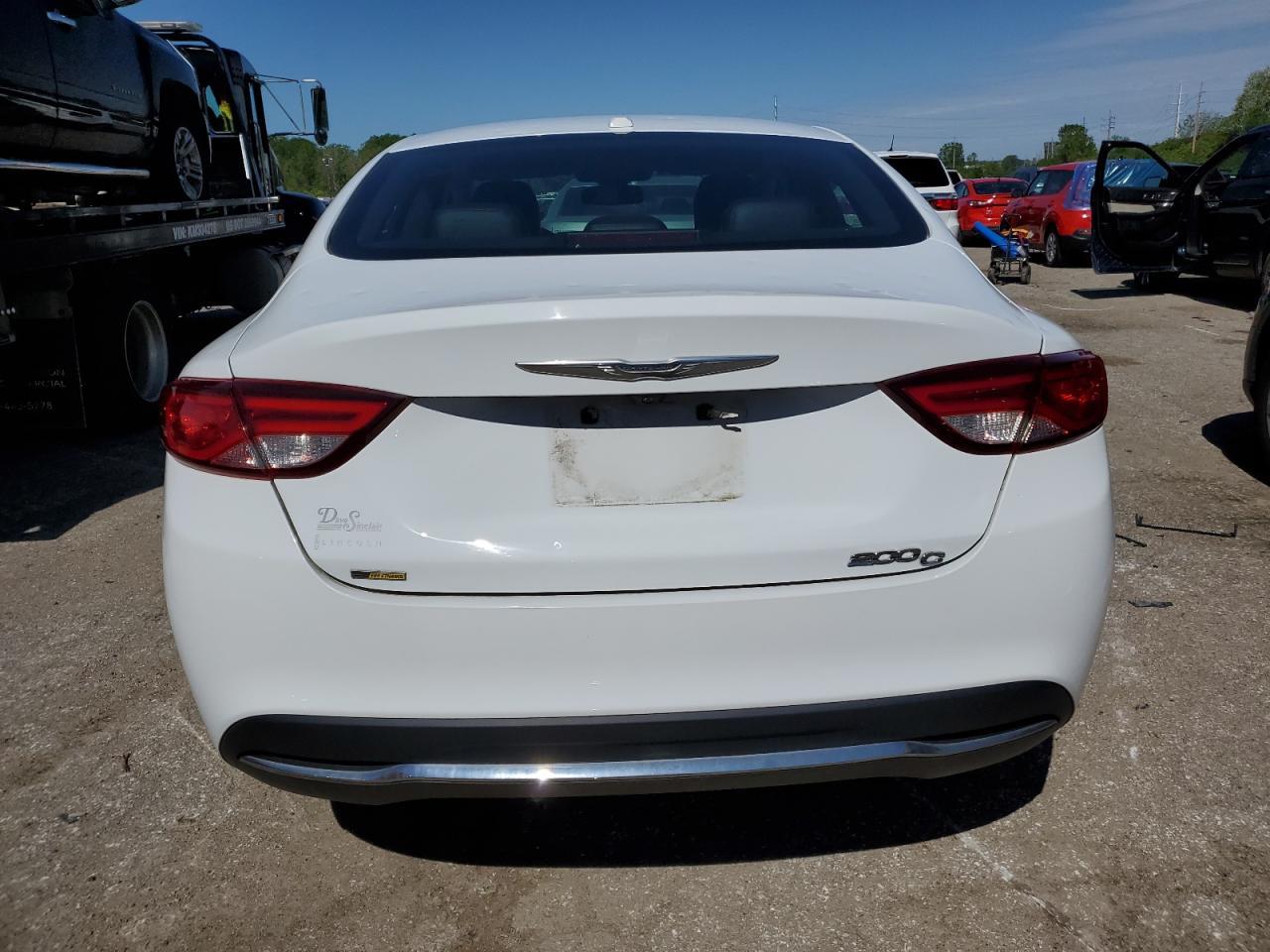 2015 CHRYSLER 200 C - Фото 6