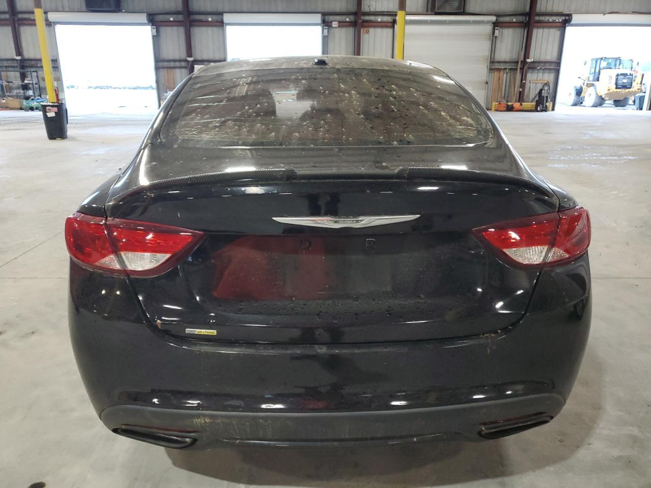2015 CHRYSLER 200 S - Фото 6