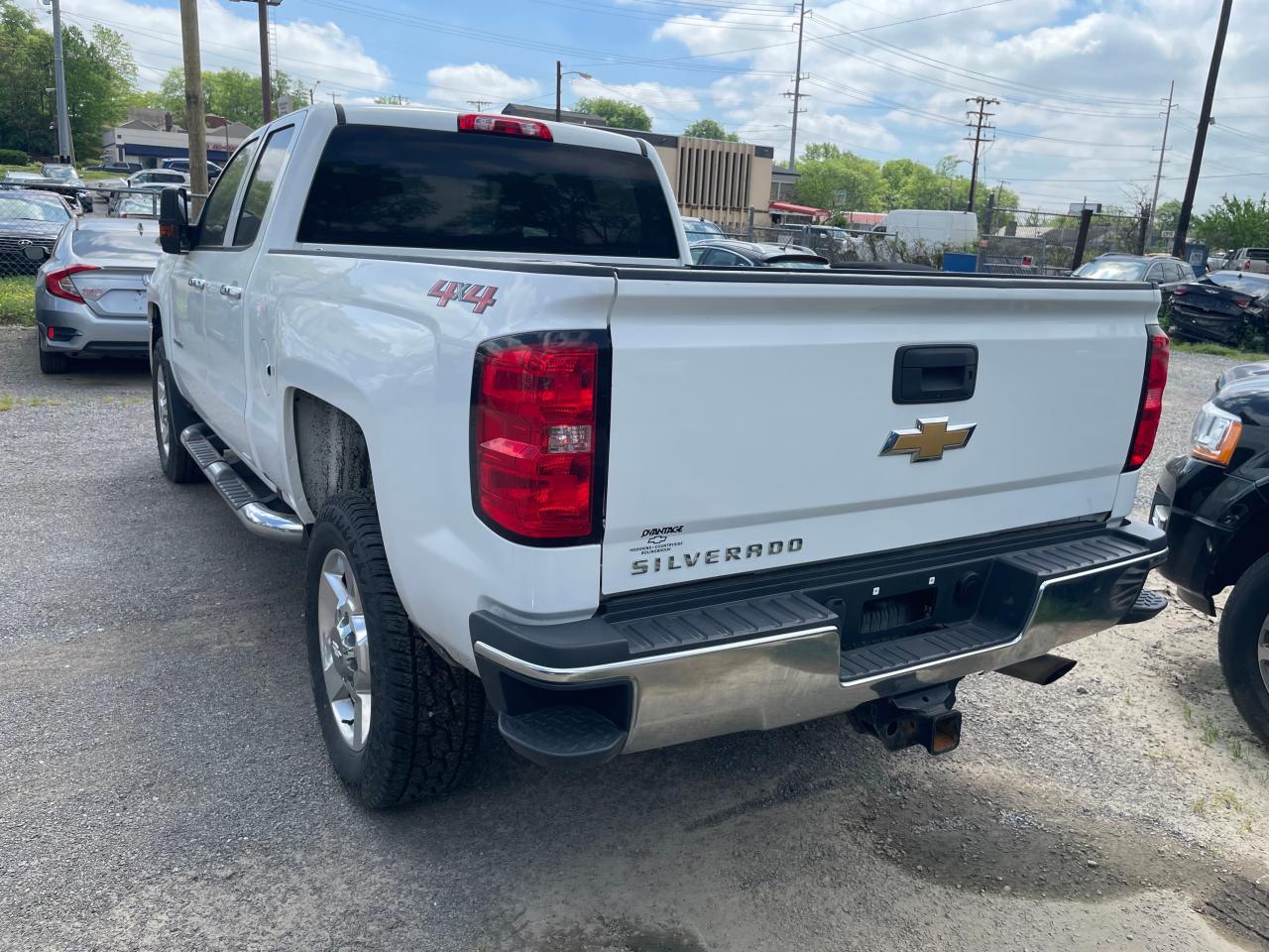 2019 CHEVROLET SILVERADO - Image 3