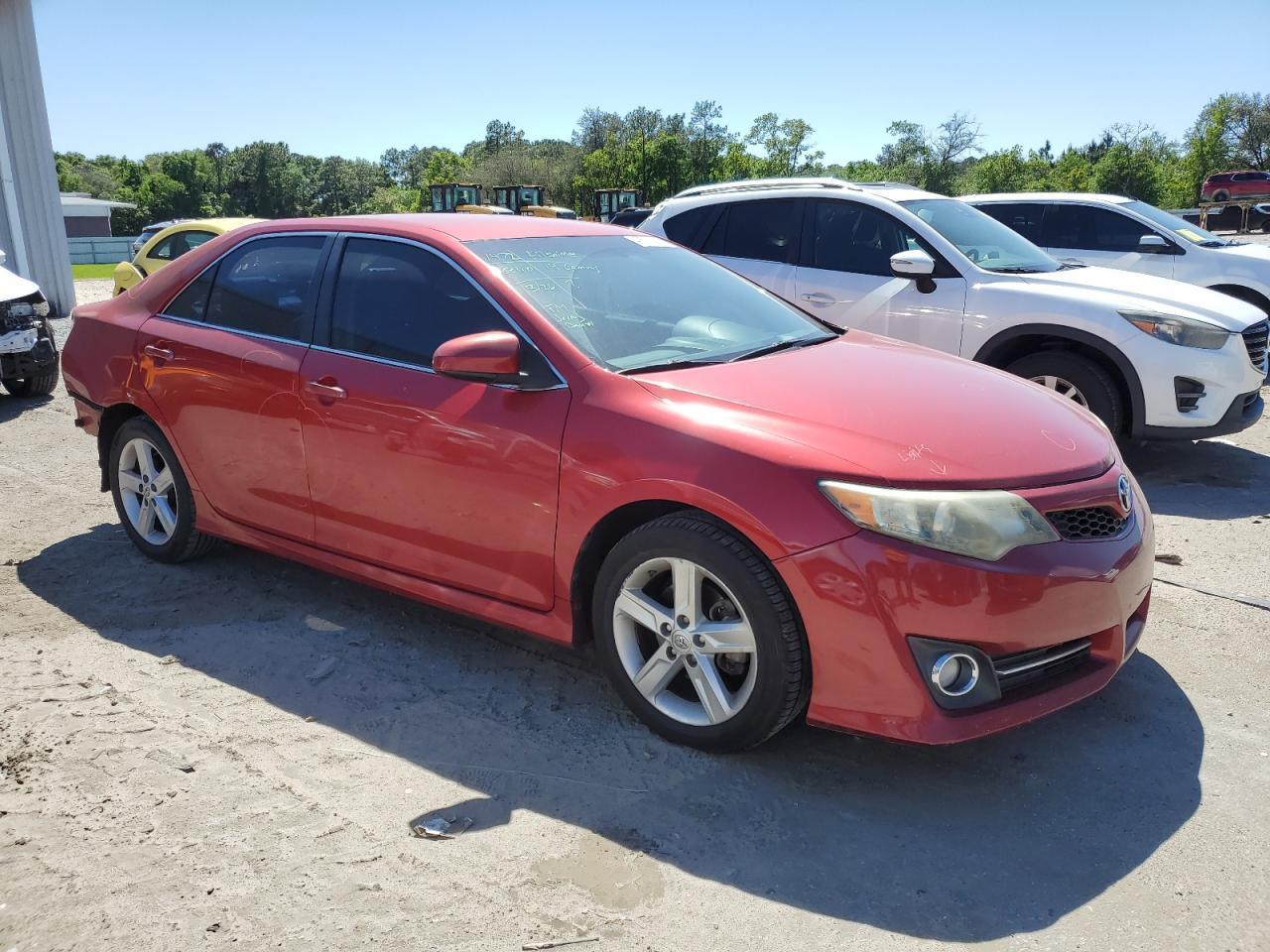 2014 TOYOTA CAMRY L - Image 4