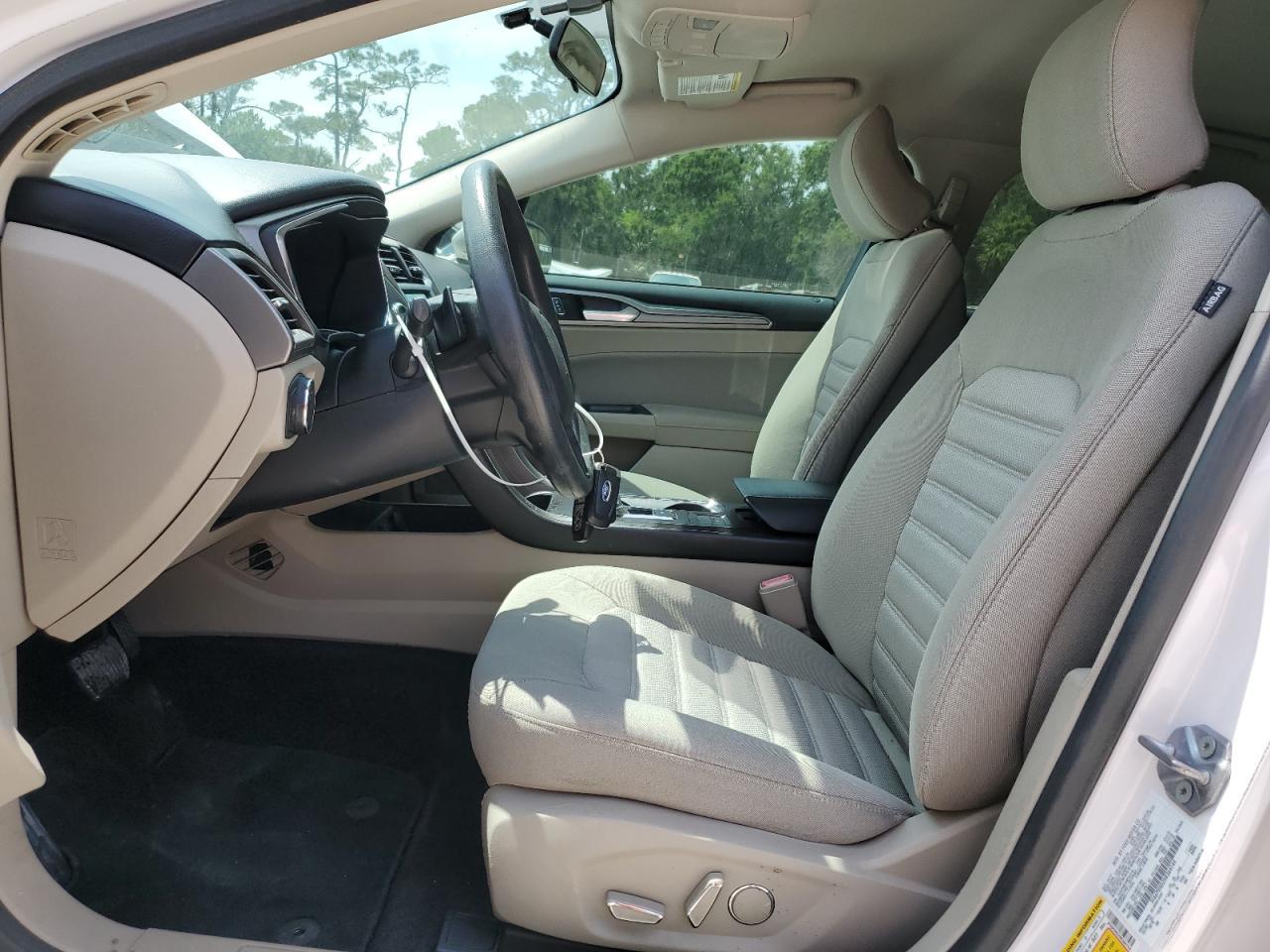 2017 FORD FUSION SE - Фото 7