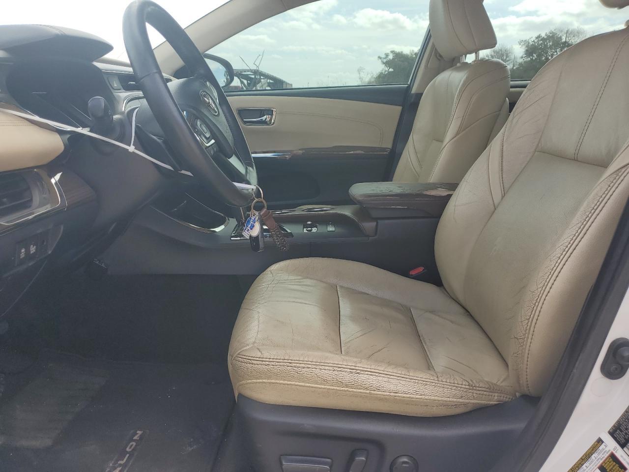 2015 TOYOTA AVALON XLE - Image 7