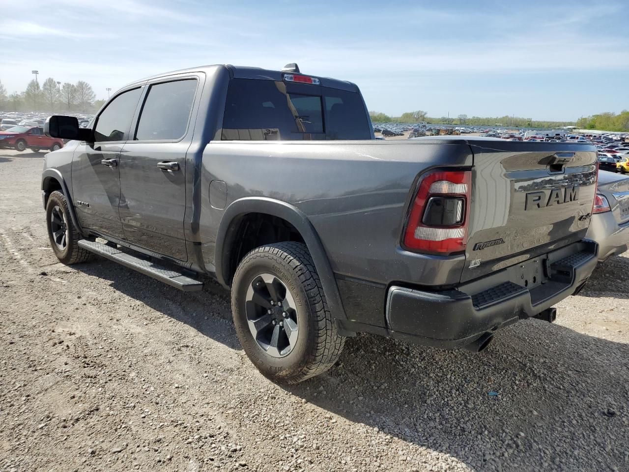 2020 RAM 1500 REBEL - Фото 2
