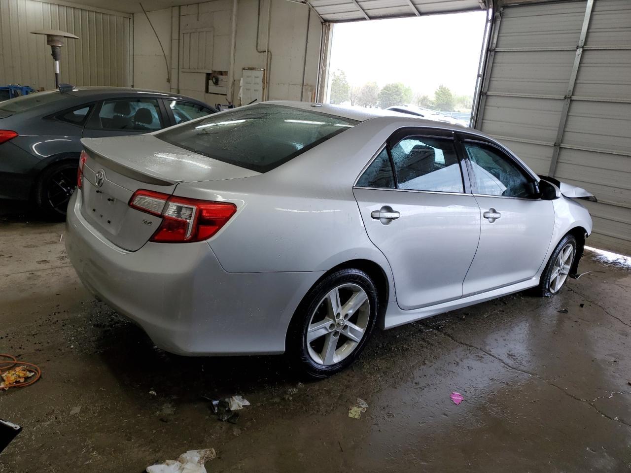 2012 TOYOTA CAMRY BASE - Image 3