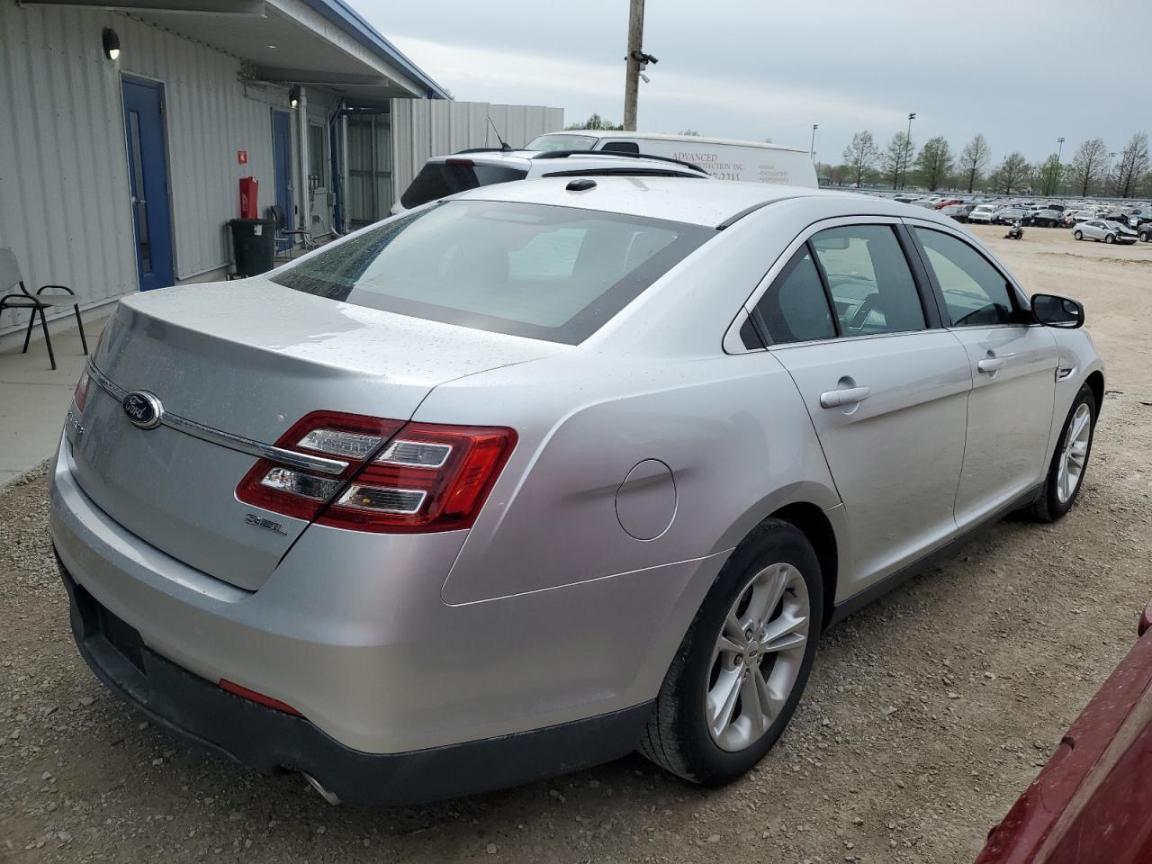 2013 FORD TAURUS SEL - Фото 3