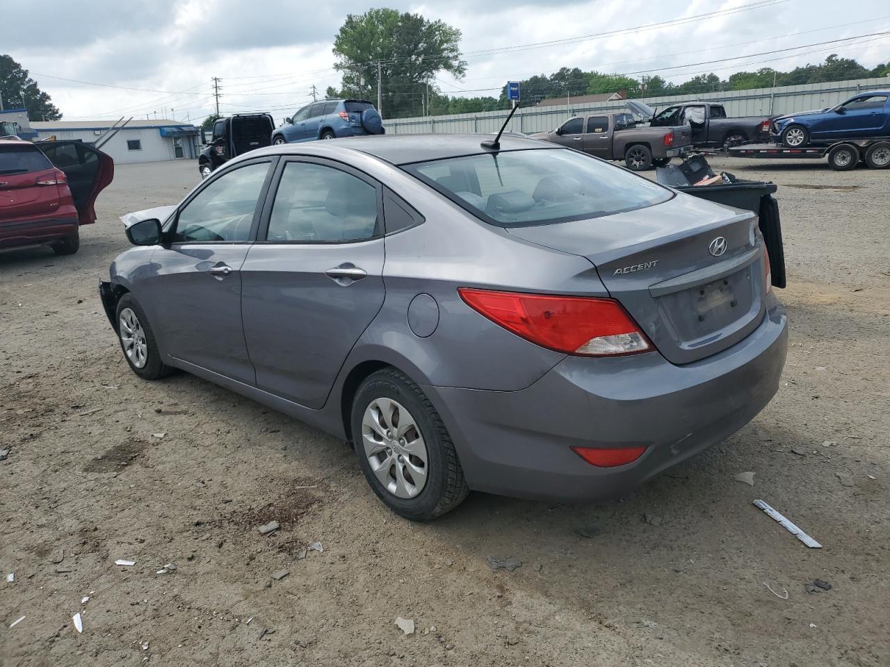 2016 HYUNDAI ACCENT SE - Фото 2