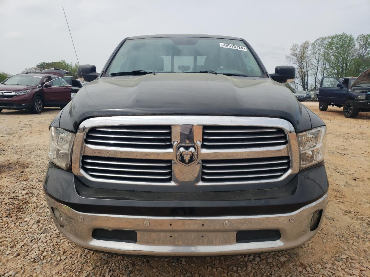 2017 RAM 1500 SLT - Image 5