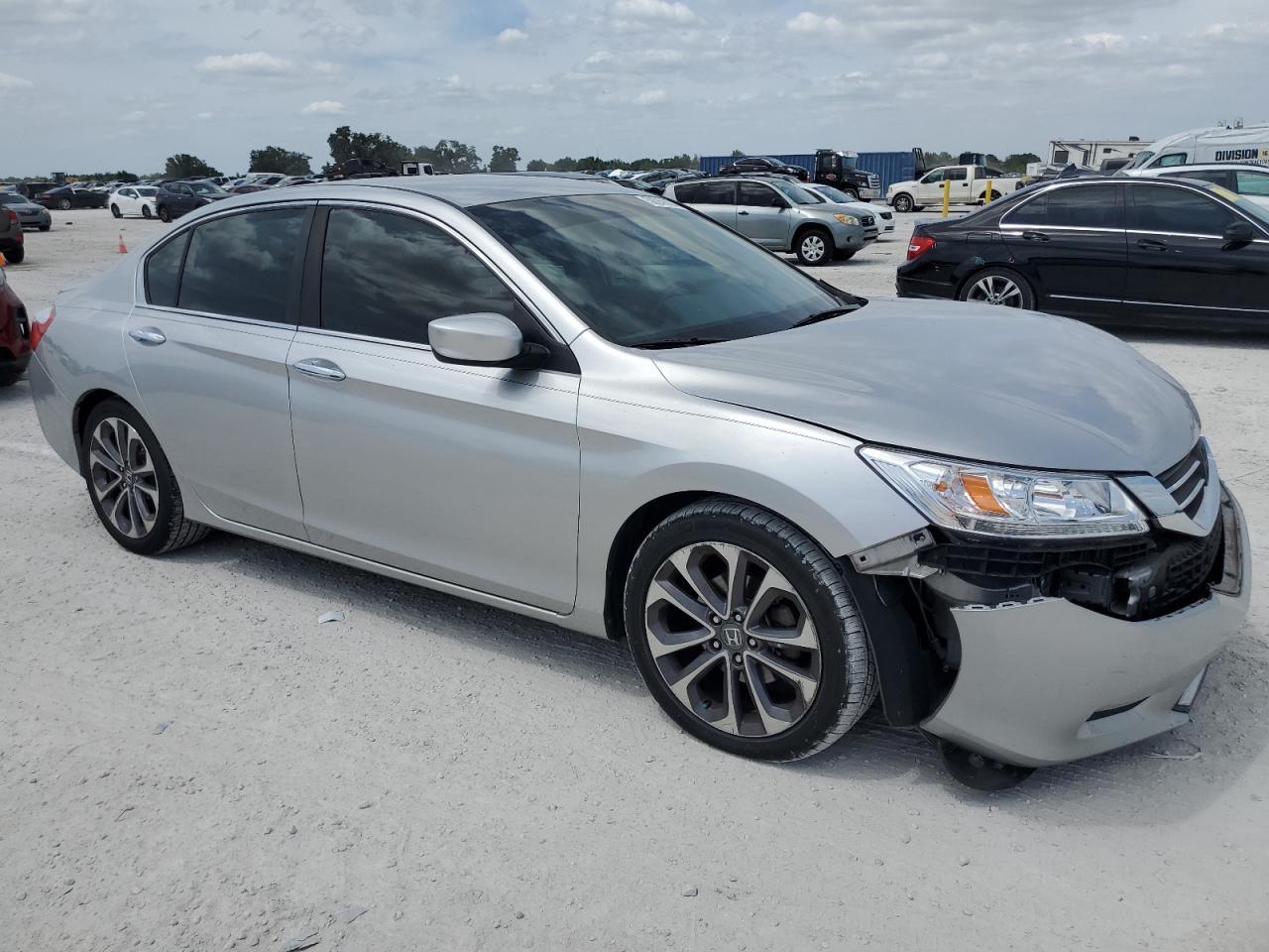 2014 HONDA ACCORD SPO - Фото 4