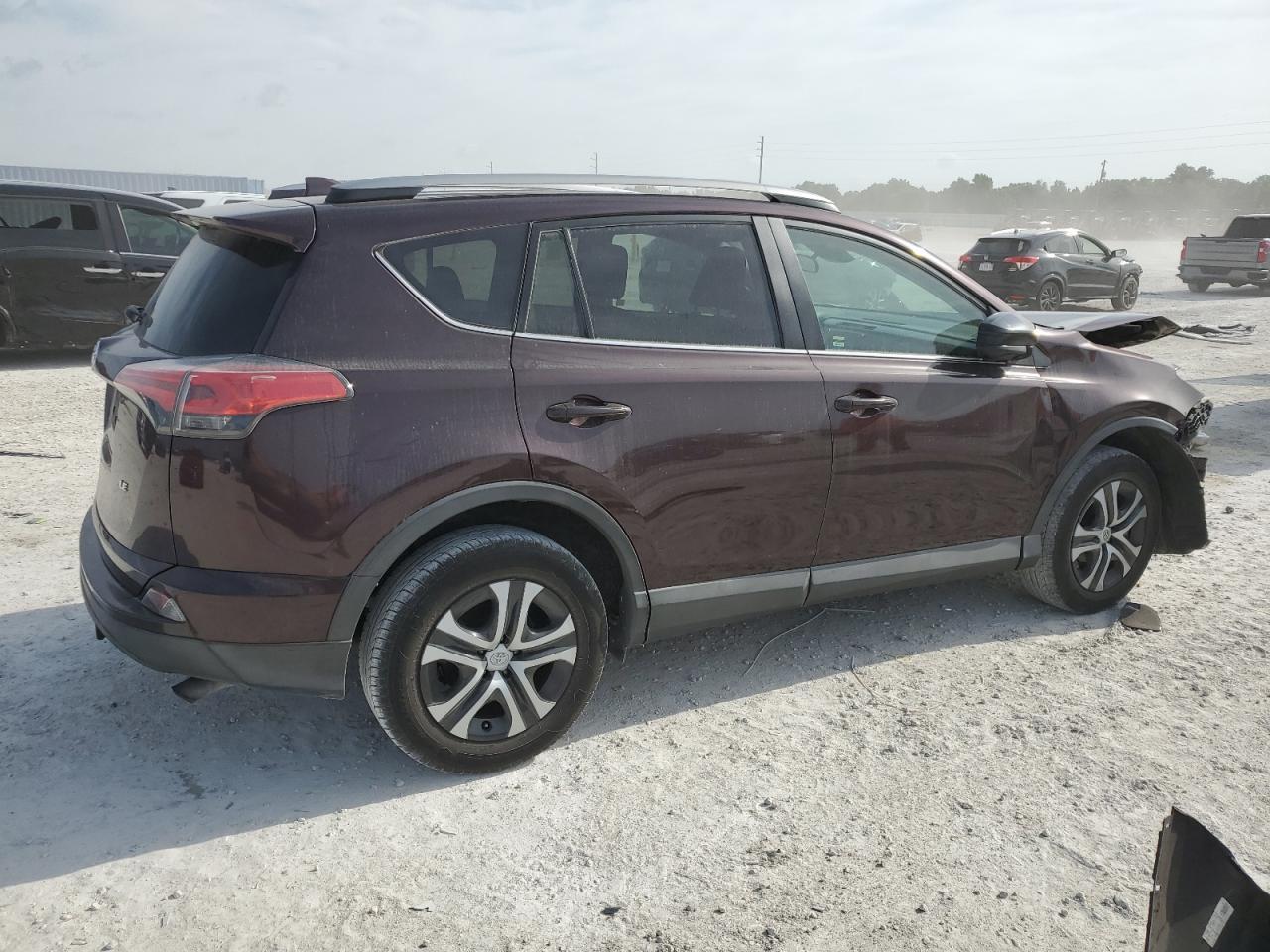2017 TOYOTA RAV4 LE - Image 3