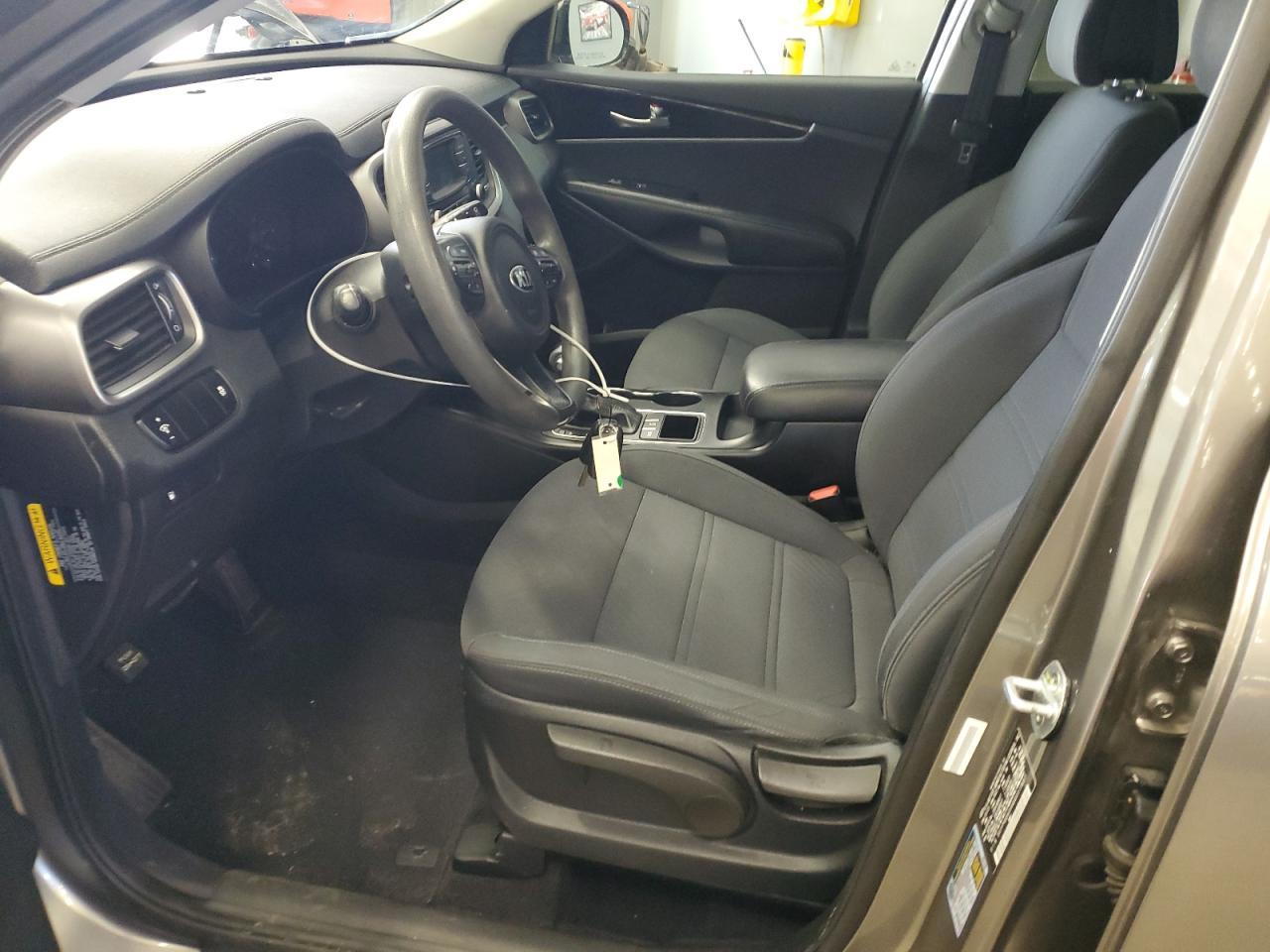 2016 KIA SORENTO LX - Image 7