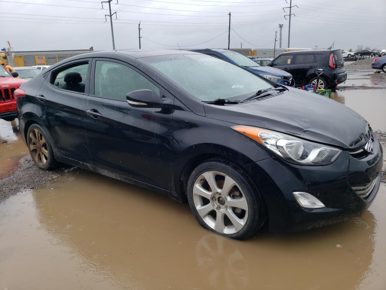 2013 HYUNDAI ELANTRA GL - Image 4