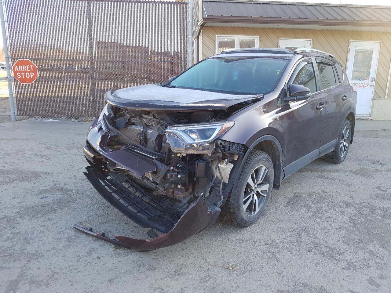 2016 TOYOTA RAV4 XLE
