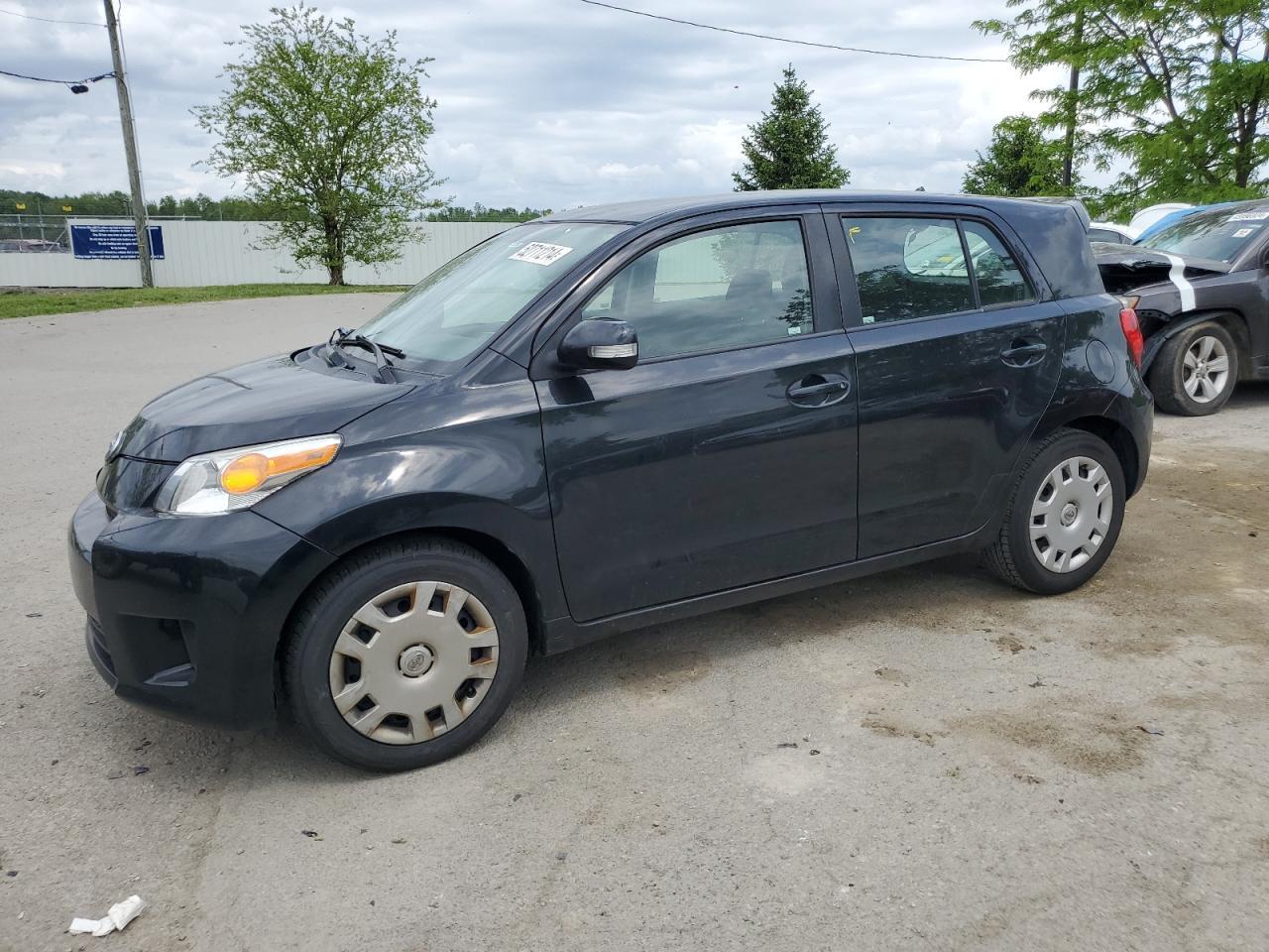 2010 TOYOTA SCION XD car image