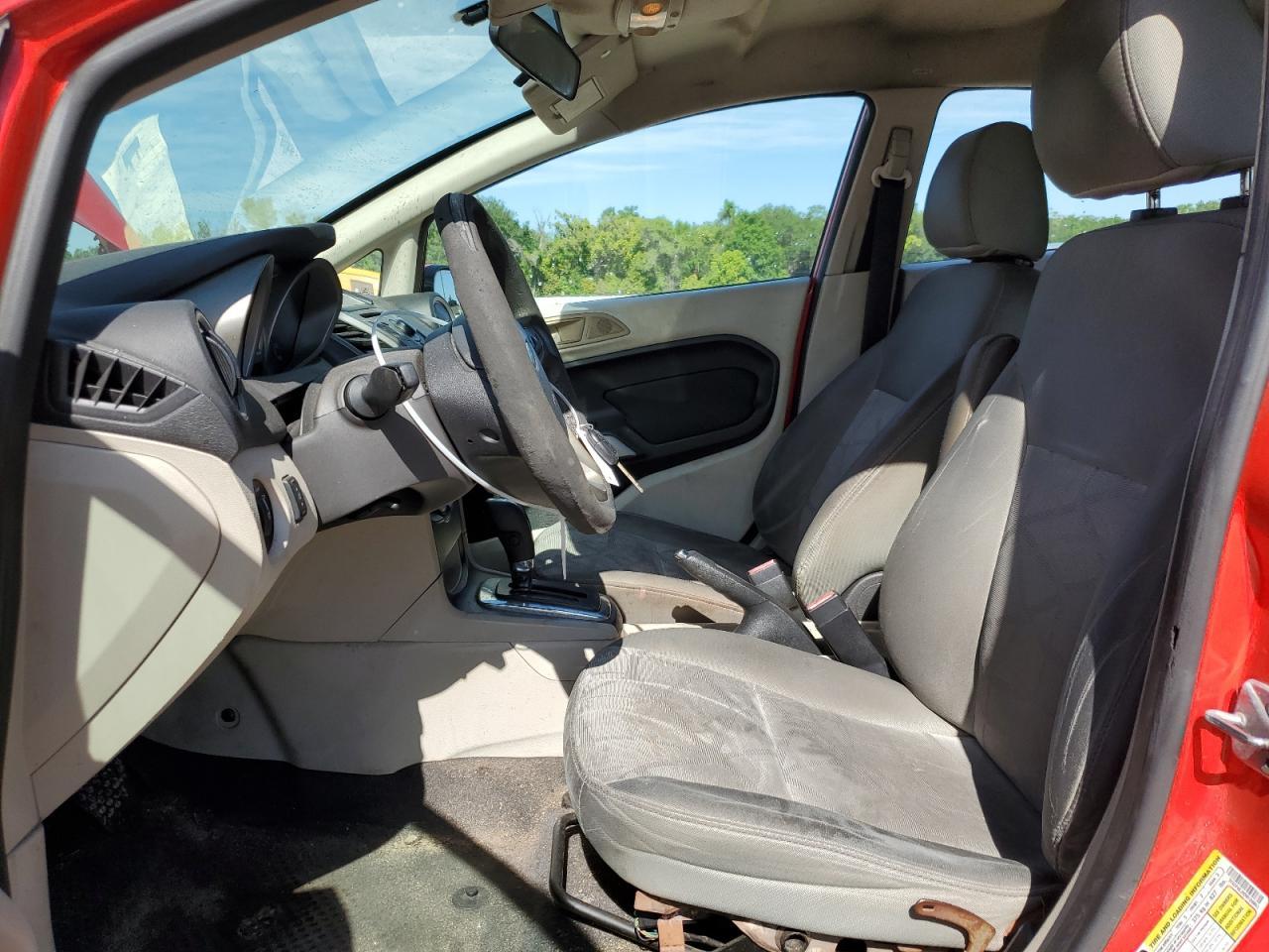 2013 FORD FIESTA SE - Image 7