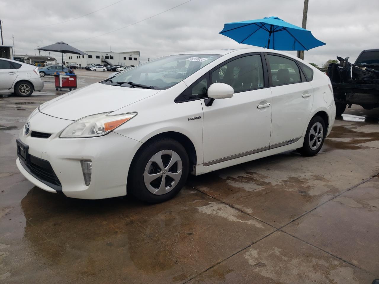 2013 TOYOTA PRIUS
