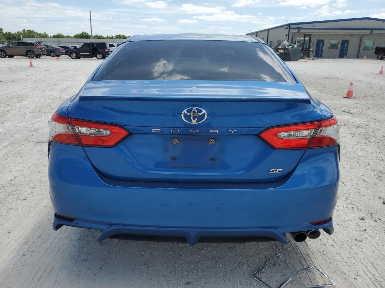 2018 TOYOTA CAMRY L - Image 6