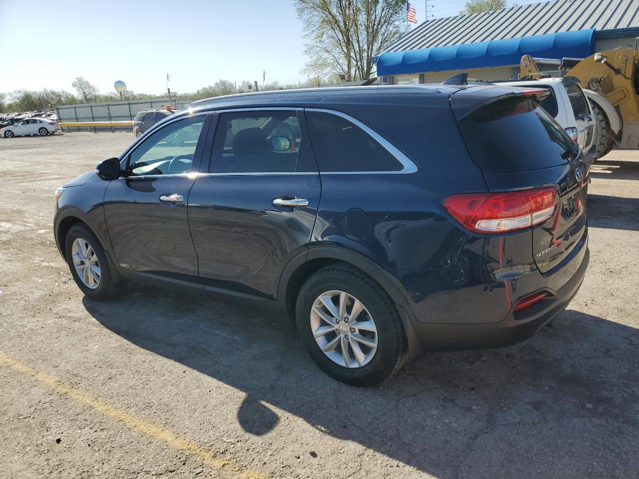 2017 KIA SORENTO LX - Фото 2