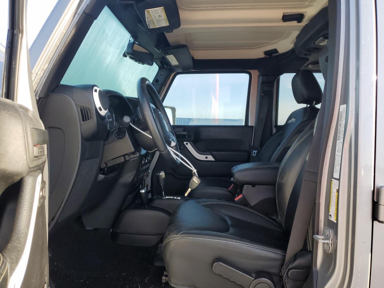 2014 JEEP WRANGLER U - Image 7