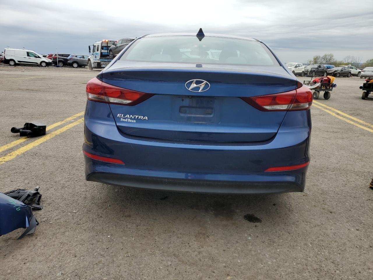 2017 HYUNDAI ELANTRA SE - Image 6