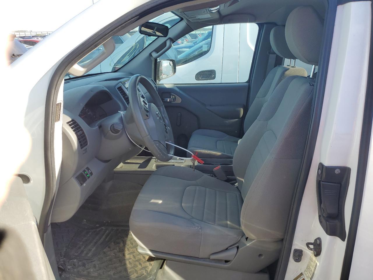 2016 NISSAN FRONTIER S - Фото 7
