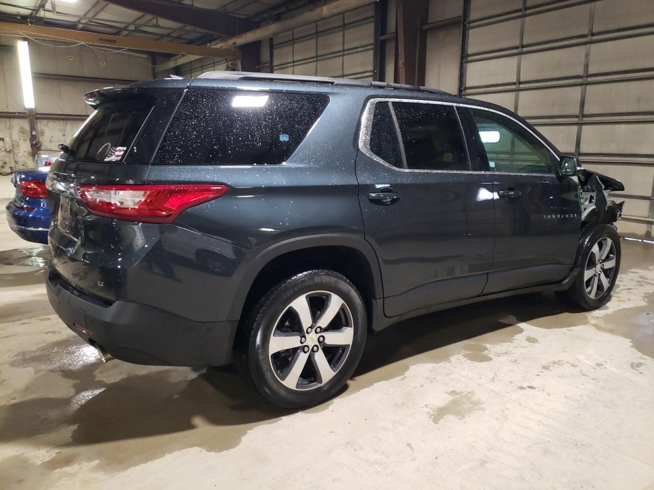 2021 CHEVROLET TRAVERSE L - Фото 3