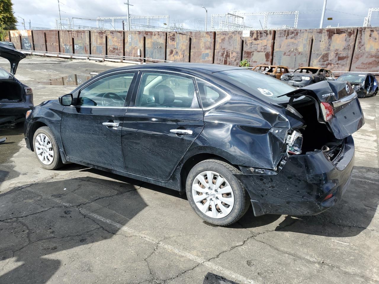 2016 NISSAN SENTRA S - Фото 2