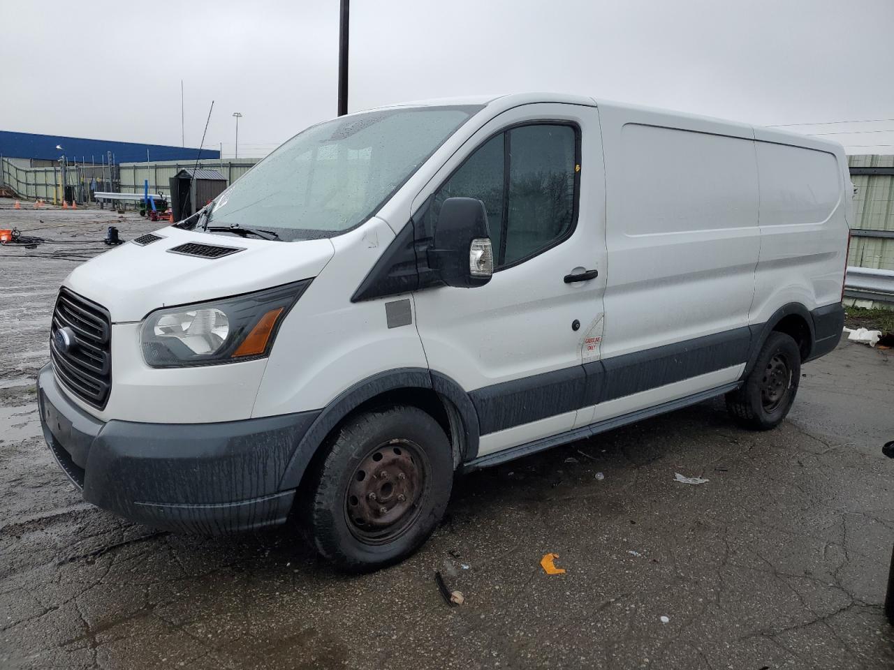 2017 FORD TRANSIT T-