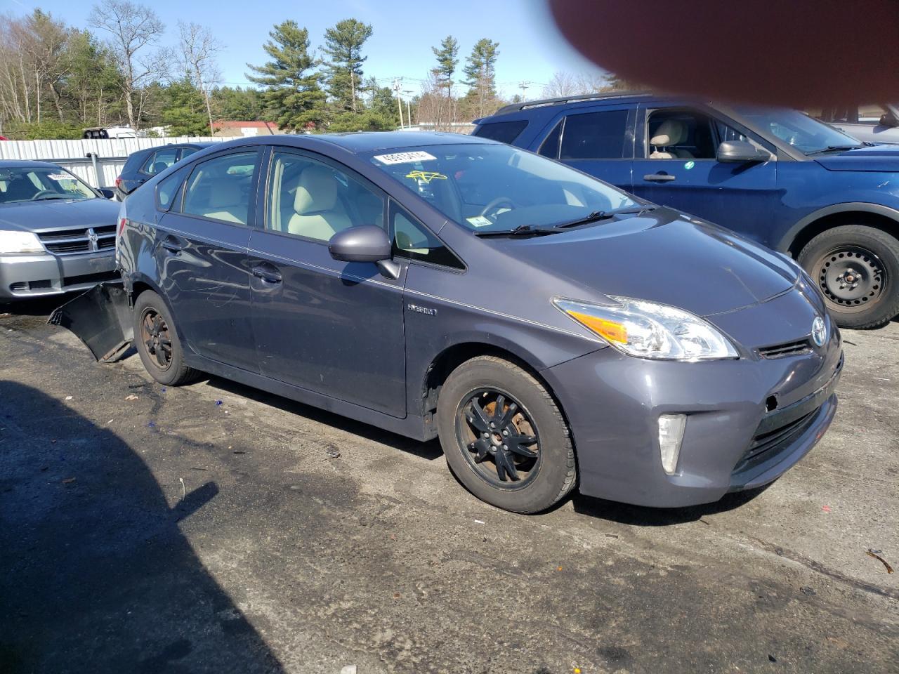 2013 TOYOTA PRIUS - Image 4