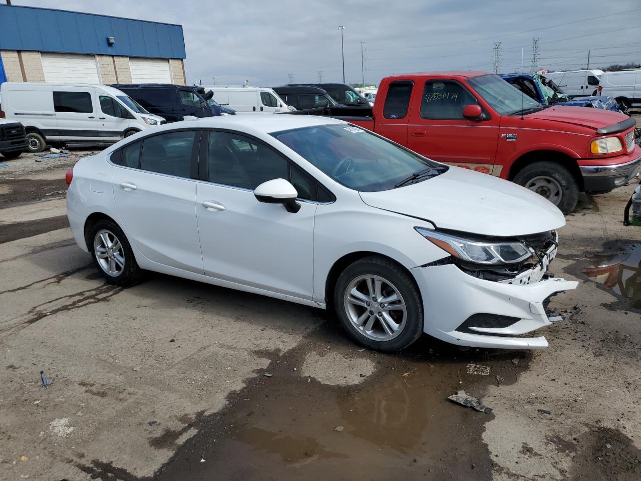 2017 CHEVROLET CRUZE LT - Фото 4
